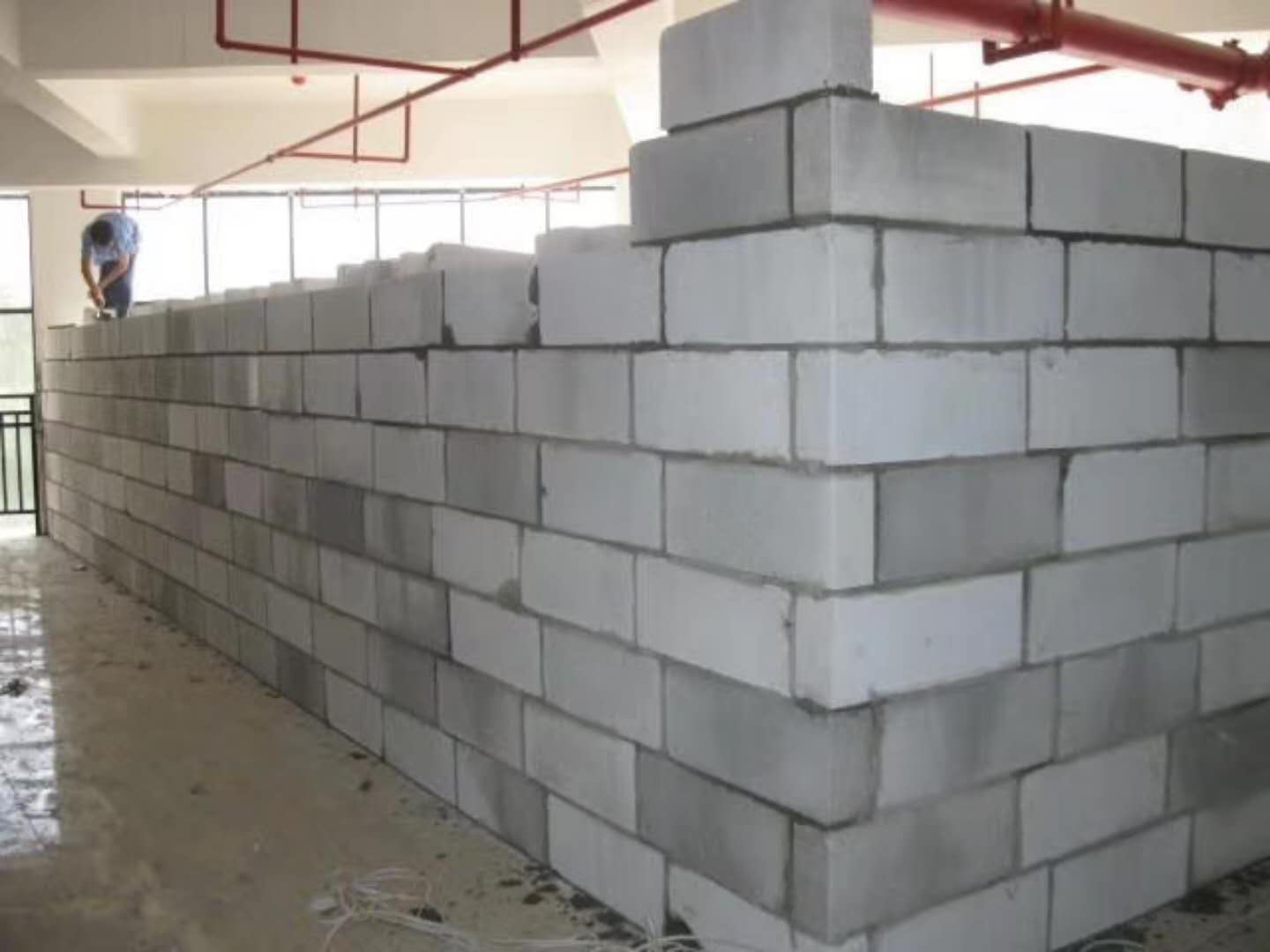 南浔蒸压加气混凝土砌块承重墙静力和抗震性能的研究